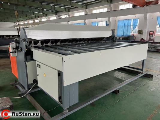 Гидравлический листогиб Stalex PBK-4x3200 фото №8 Гидравлический листогиб Stalex PBK-4x3200 фото №8