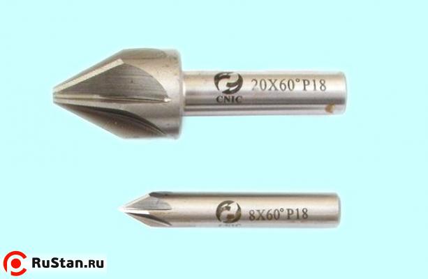 Зенковка d 6,0х 7.0х 42 конус 60° dхв=6мм Р18 ц/х Z=6 DIN334A "CNIC" фото №1 Зенковка d 6,0х 7.0х 42 конус 60° dхв=6мм Р18 ц/х Z=6 DIN334A "CNIC" фото №1