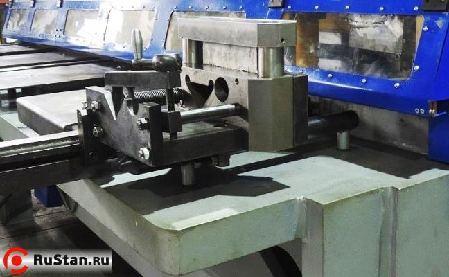 Гидравлические гильотинные ножницы НГ3425 (16х3150 мм) фото №6 Гидравлические гильотинные ножницы НГ3425 (16х3150 мм) фото №6