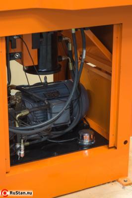 Гидроцилиндр, двигатель, масленый бак фото №12 Гидроцилиндр, двигатель, масленый бак фото №12