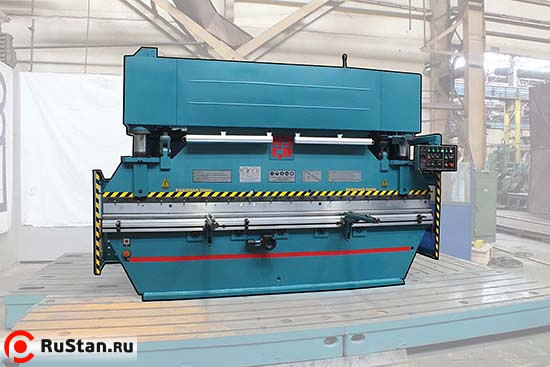 Листогибочный пресс ИА1430 в сборе фото №4 Листогибочный пресс ИА1430 в сборе фото №4