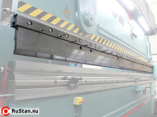 Гибочный инструмент ИА1433 – универсальный (матрица и пуансон) фото №8 Гибочный инструмент ИА1433 – универсальный (матрица и пуансон) фото №8