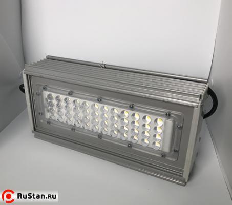 LED IO-2PRO60 PIPS O90 фото №3 LED IO-2PRO60 PIPS O90 фото №3