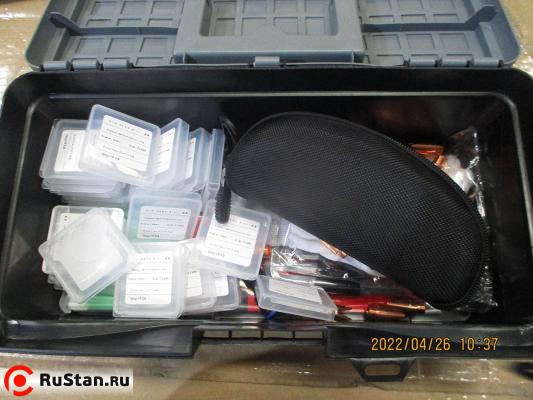 ЗИП и принадлежности. Ручной лазерный сварочный аппарат Raptor SFW-1500 PRO (1500Вт Raycus) фото №14 Raptor SFW-1500 фото №14