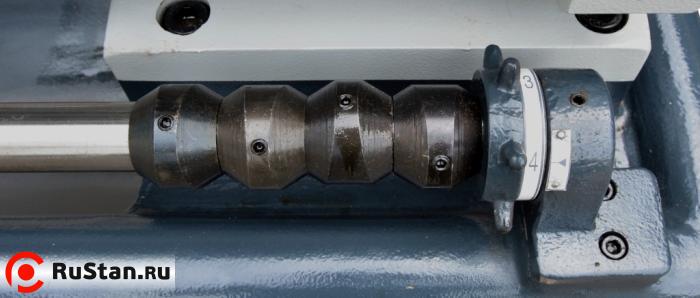 4-х позиционная рукоятка автоматической остановки суппорта в купе с 4-мя эксцентриковыми конечными выключателями позволяют автоматизировать и ускорить процессы изготовления большой номенклатуры деталей фото №20 METAL MASTER Z41100 фото №20