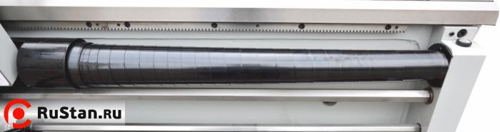 На ходовой винт смонтирован защитный кожух для защиты от стружки. фото №9 METAL MASTER Z41100 фото №9