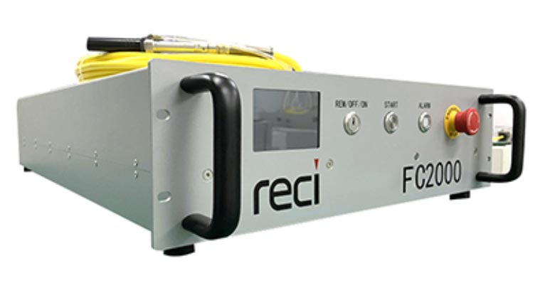 Лазерный источник RECI FC2000 мощностью 2000 Ватт